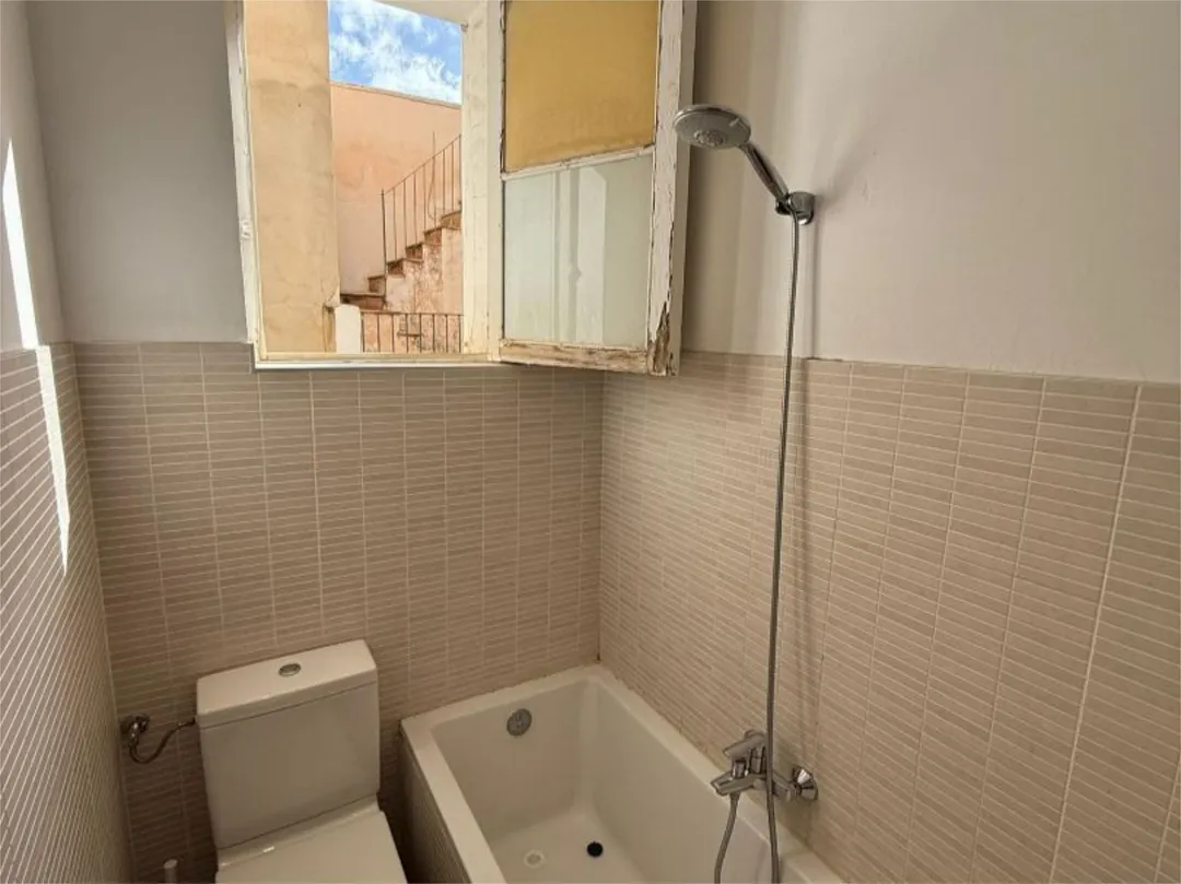 Piso en  Carrer de Santa Clara 2 - Foto 23