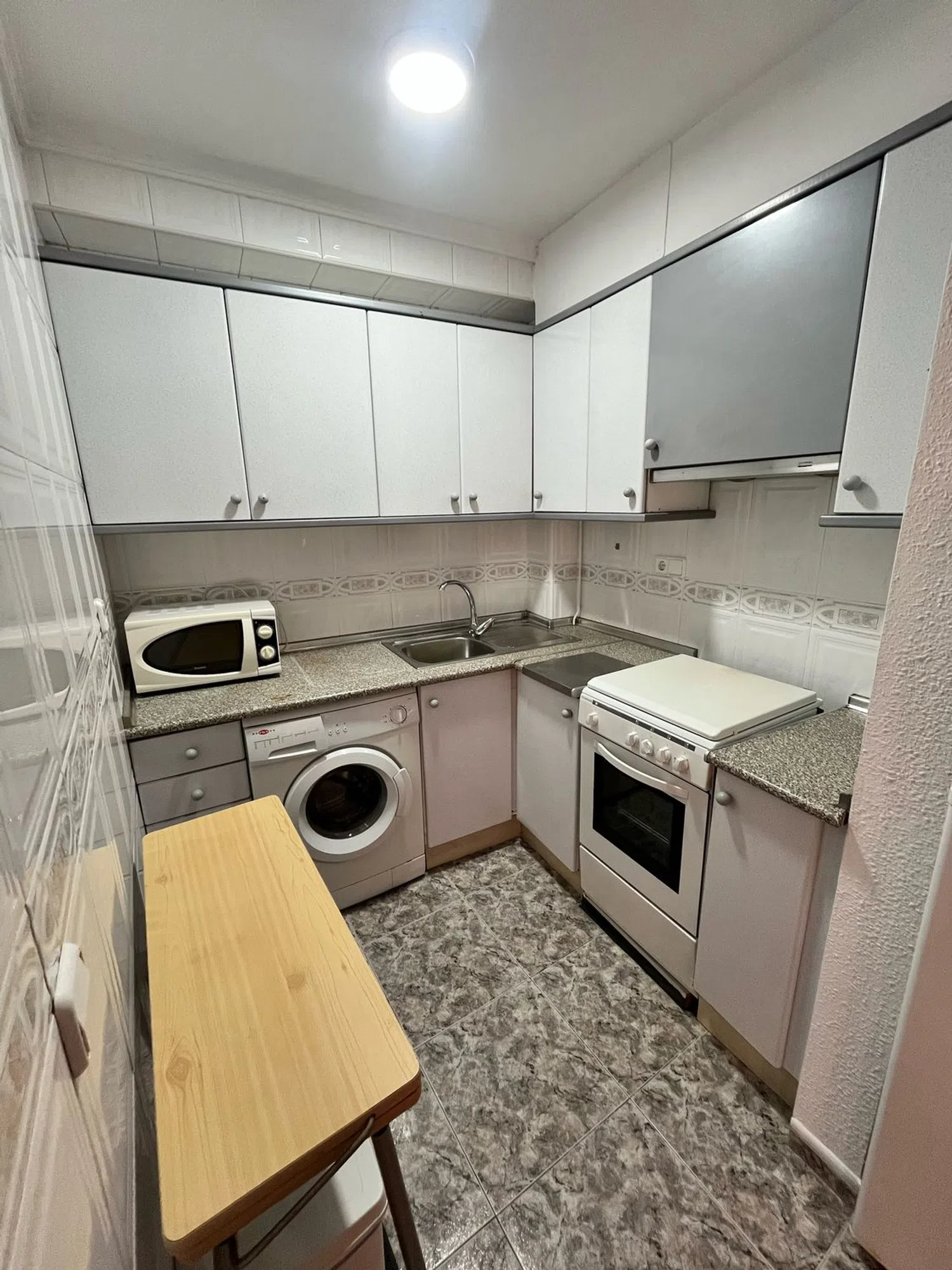 Piso en avenida de los Almendros, 36 - Foto 1