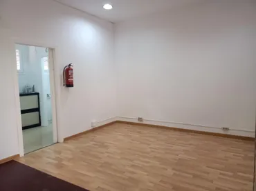 Local comercial en Mollet del Vallès - Foto 7