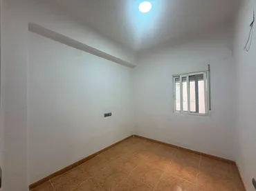 Piso en  Avinguda Gregorio Gea - Foto 3