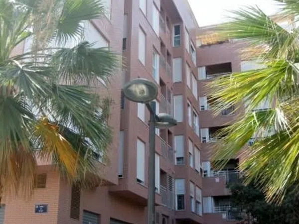 Dúplex en Calle Sellent - Foto 4