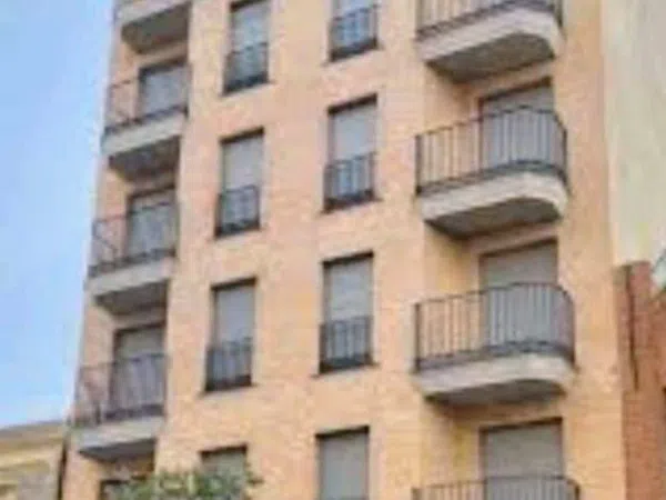 Casa de pueblo en avenida de Blasco Ibáñez, 147 y 149 - Foto 1