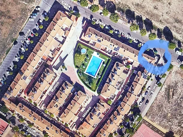 Chalet adosado en Calle Siena, 46, Zona Avenida de Europa, Zona Avenida de Europa - Foto 1
