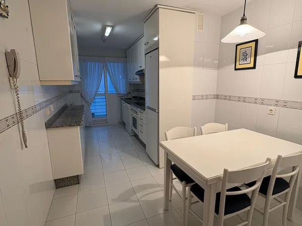 Piso en plaza Alcalde López Menéndez, 1 - Foto 2