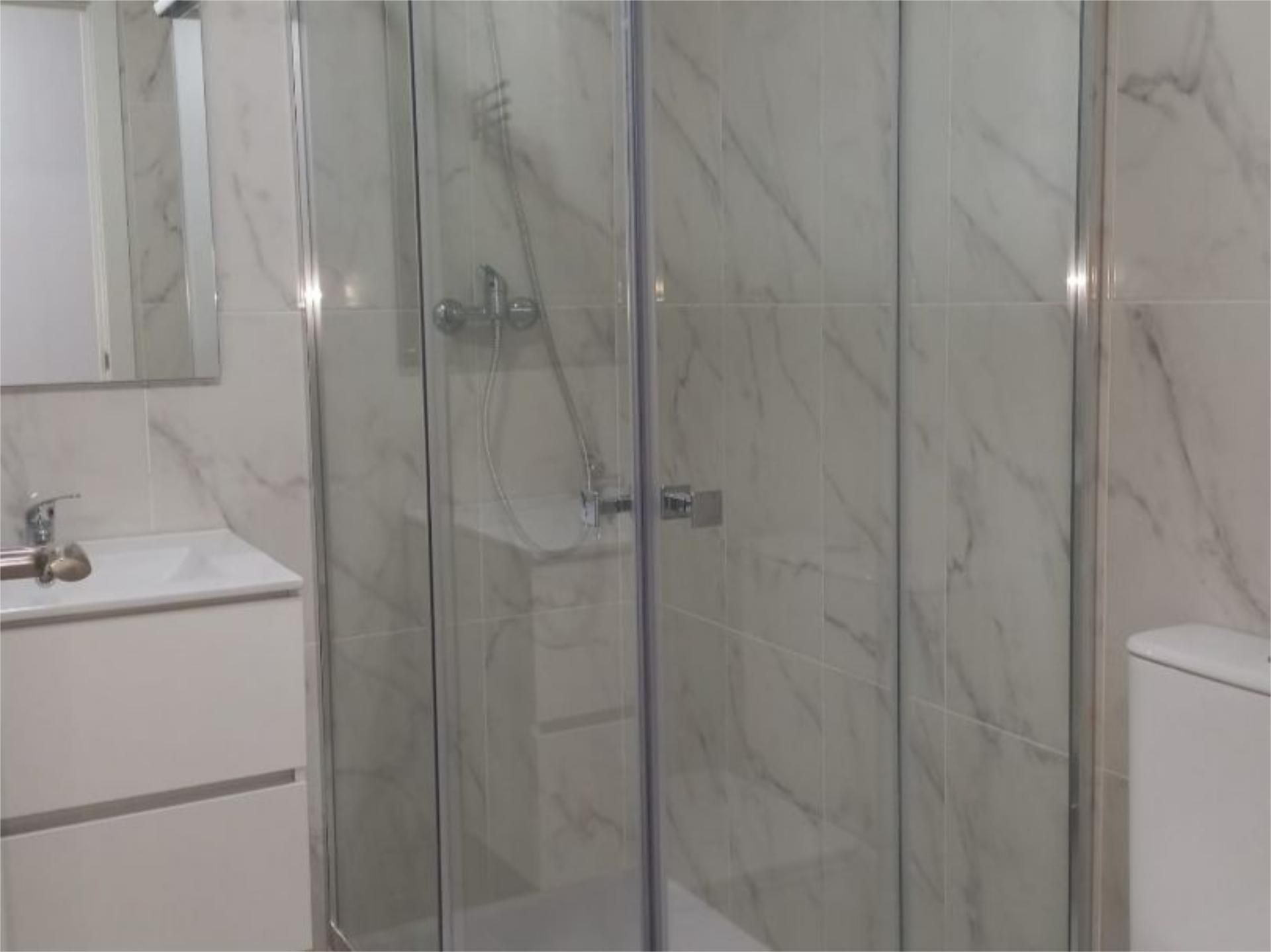 Piso en  Calle Bazán 20 - Foto 11