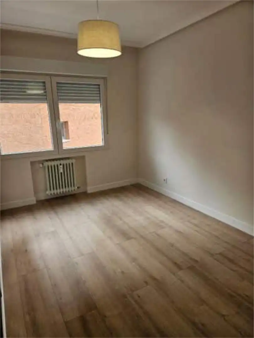 Piso en Avenida de Castilla - Foto 7