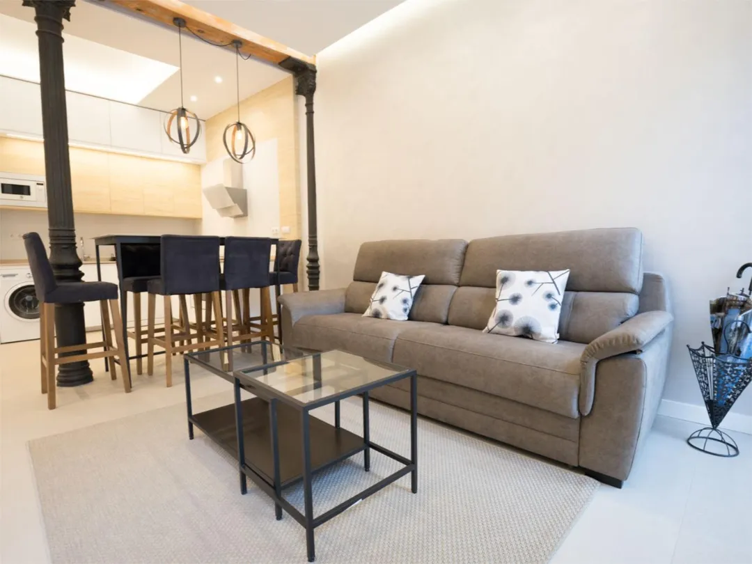 Piso en  Calle de Juan Álvarez Mendizábal 10