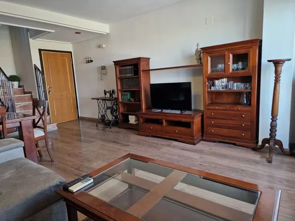 Dúplex en Calle de Rafael Lapesa Melgar Gramatic i Lingüista - Foto 4