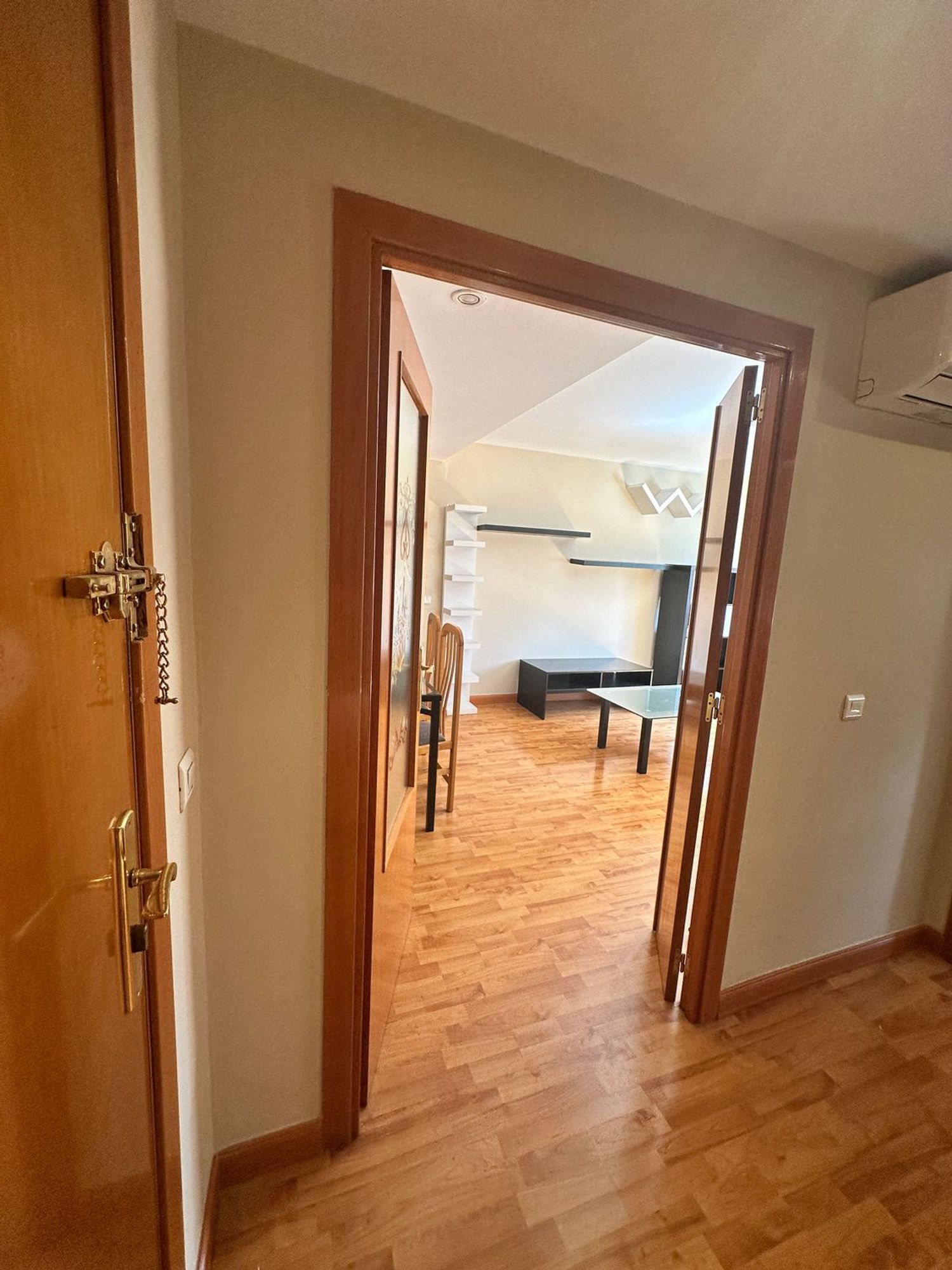 Piso en Calle de Aquitania, 63 - Foto 2