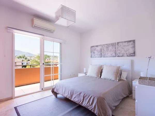 Chalet adosado en calle Dalia, 34 - Foto 4