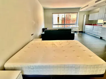 Estudio en  Carrer Carrer Mimoses - Foto 12
