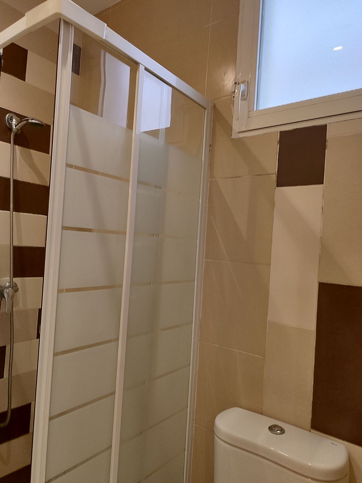 Estudio en calle de Pamplona, 43 - Foto 2