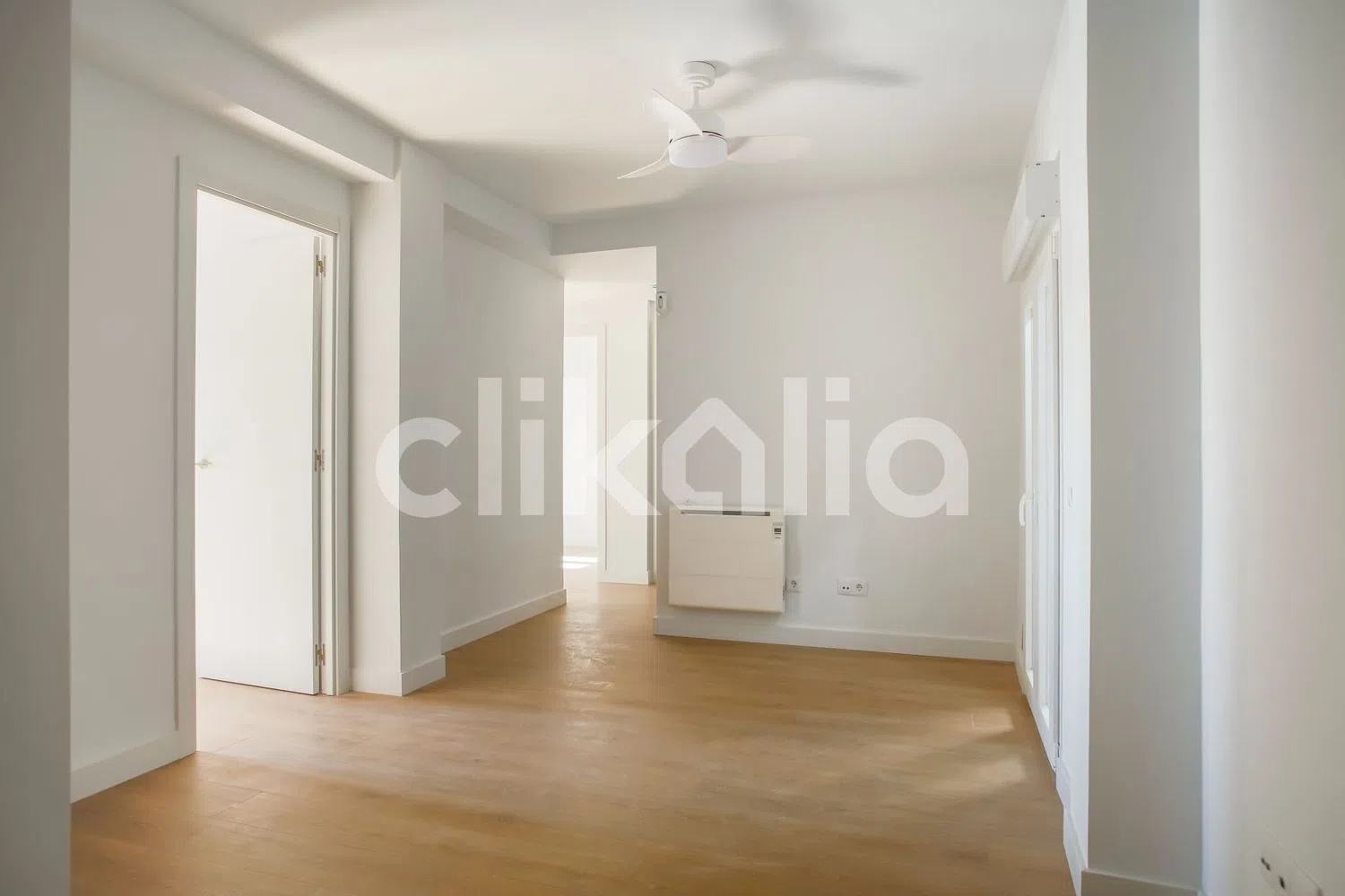 Piso en calle de Carabelos - Foto 2