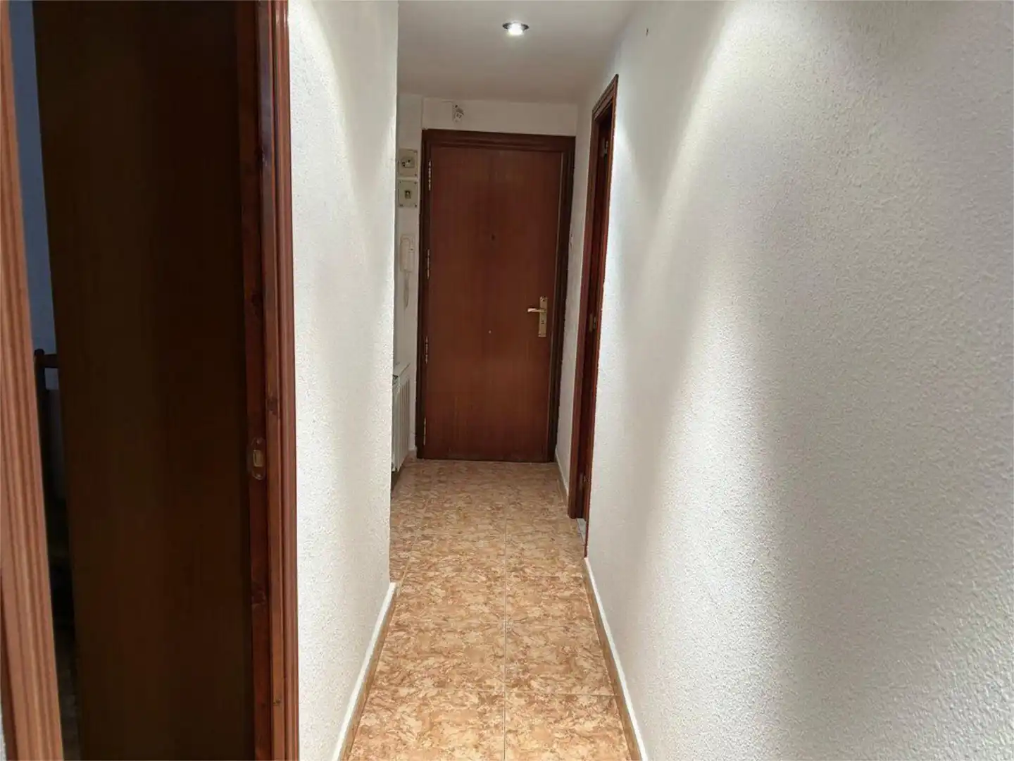 Piso en  Calle del Río Ésera 2 - Foto 13