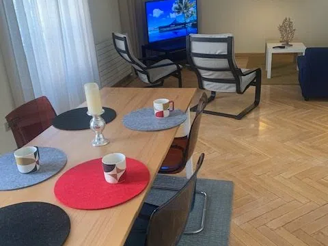 Piso en Diego de León, 20