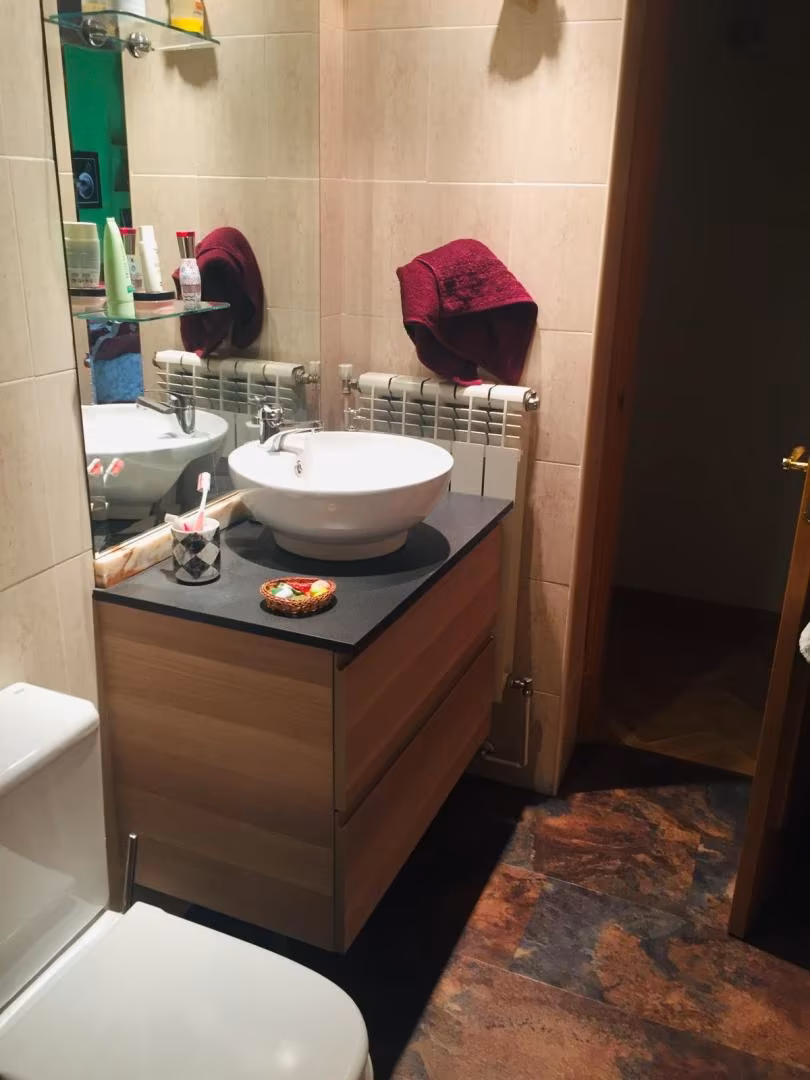 Piso en  Calle de Suecia 83 - Foto 2