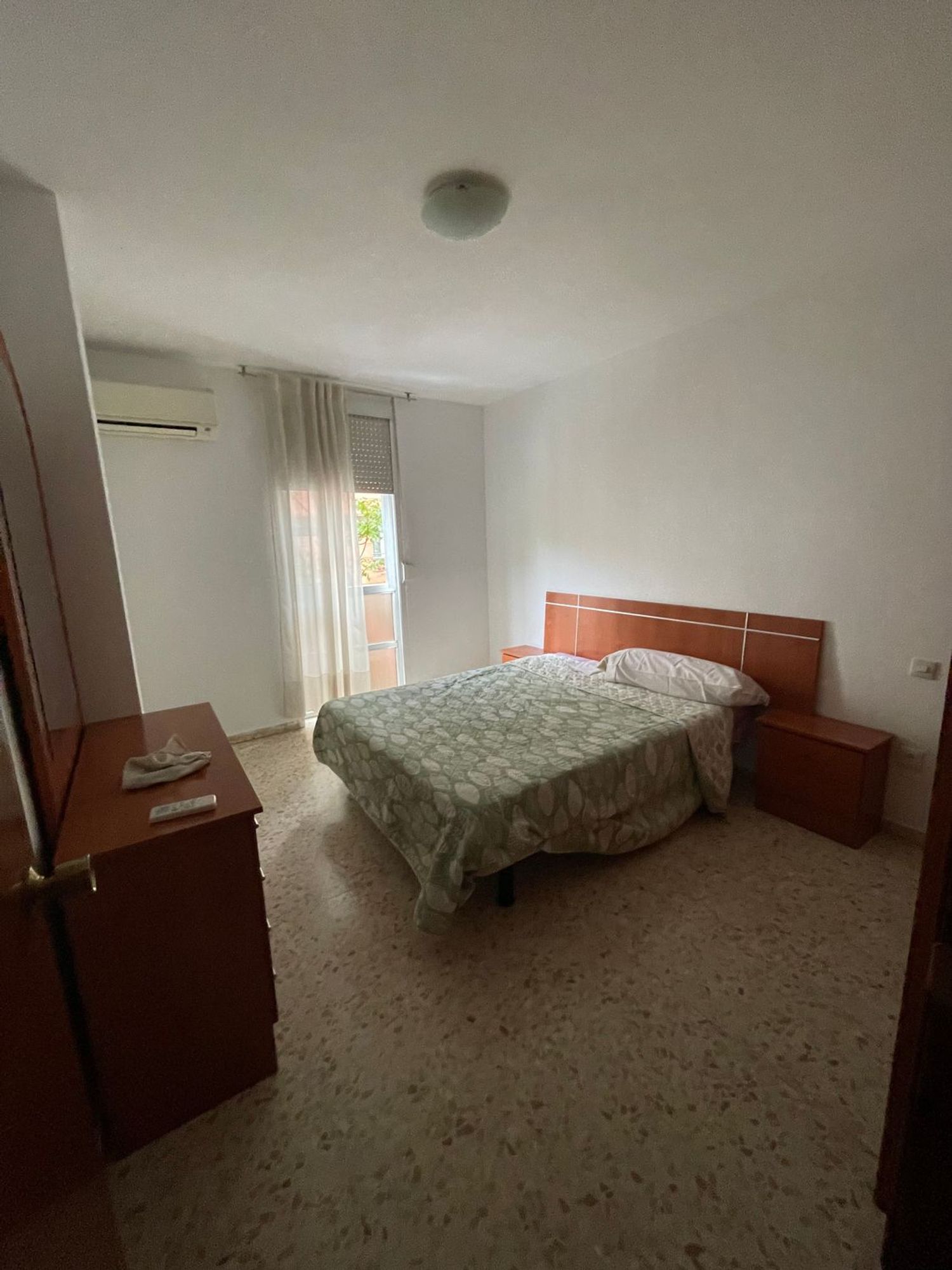 Alquiler de piso en Felipe II - Bueno Monreal - Foto 4