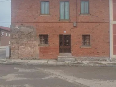 Casa adosada en  Calle Cantarranas 12 - Foto 3