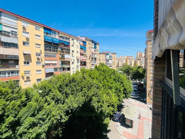 Piso en Avenida de Isaac Peral, La Luz - Foto 1
