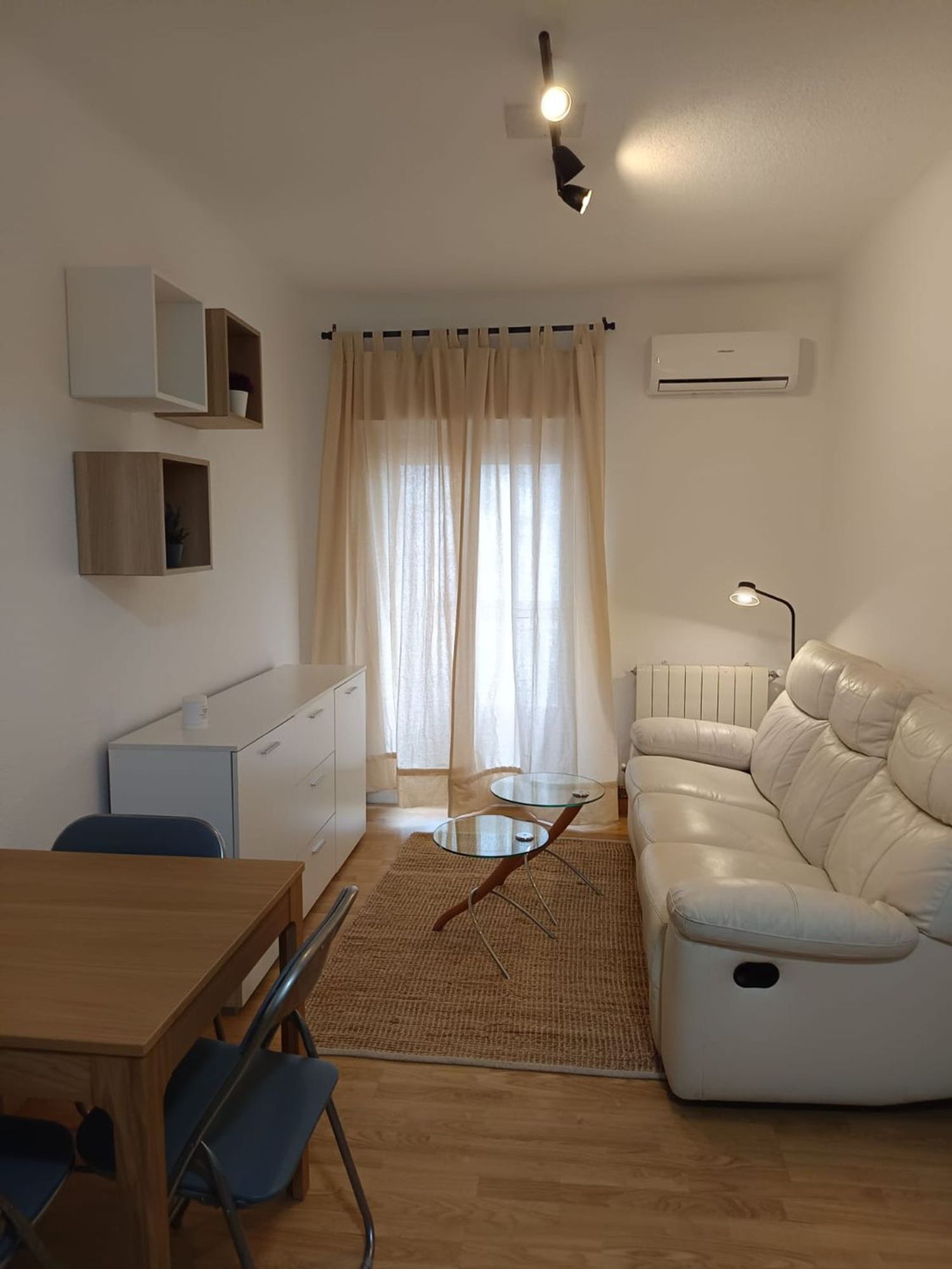 Piso en avenida Donostiarra, 17