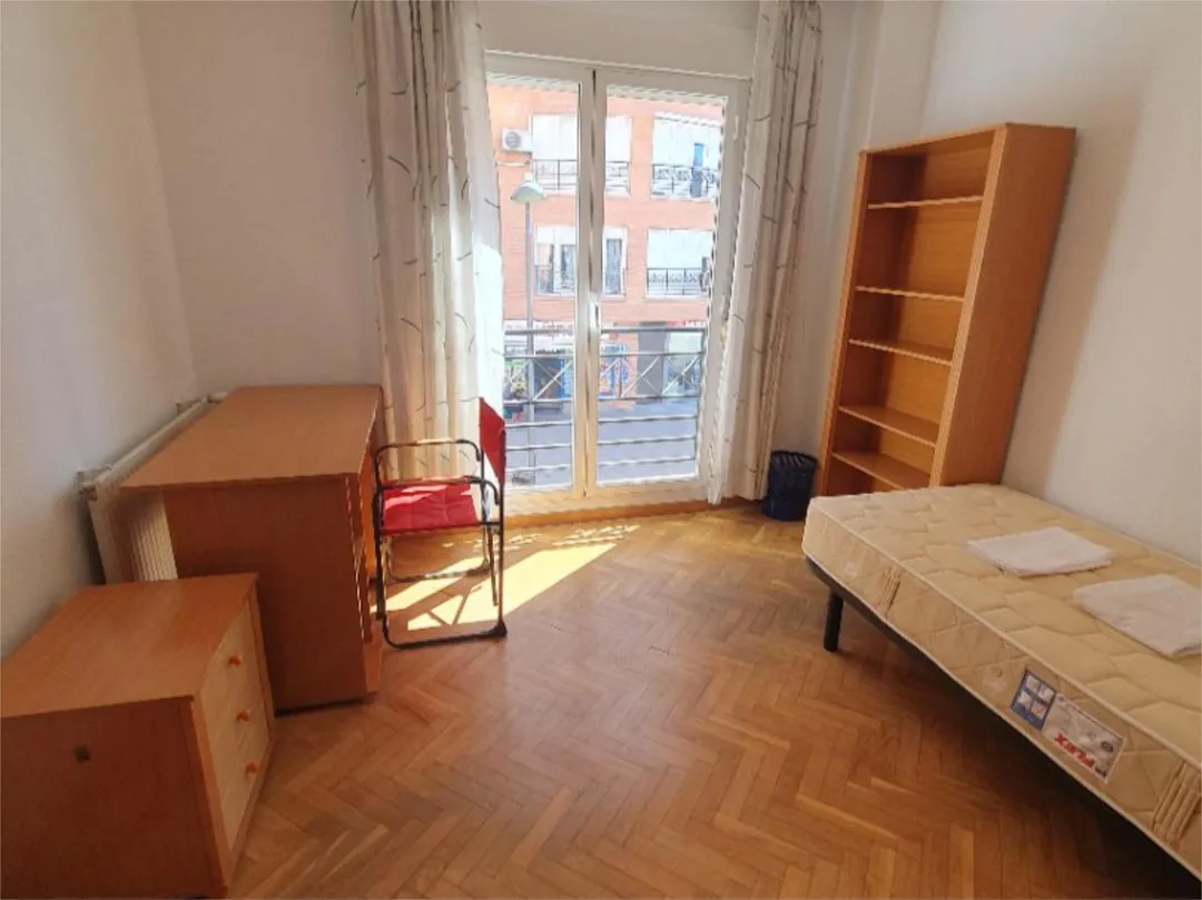 Piso en  Avenida de las Ciudades 5 - Foto 12