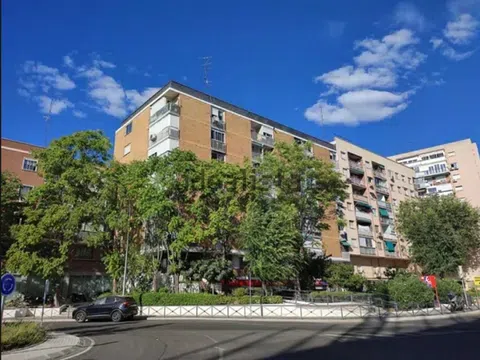 Estudio en calle de Joaquín Lorenzo, 52