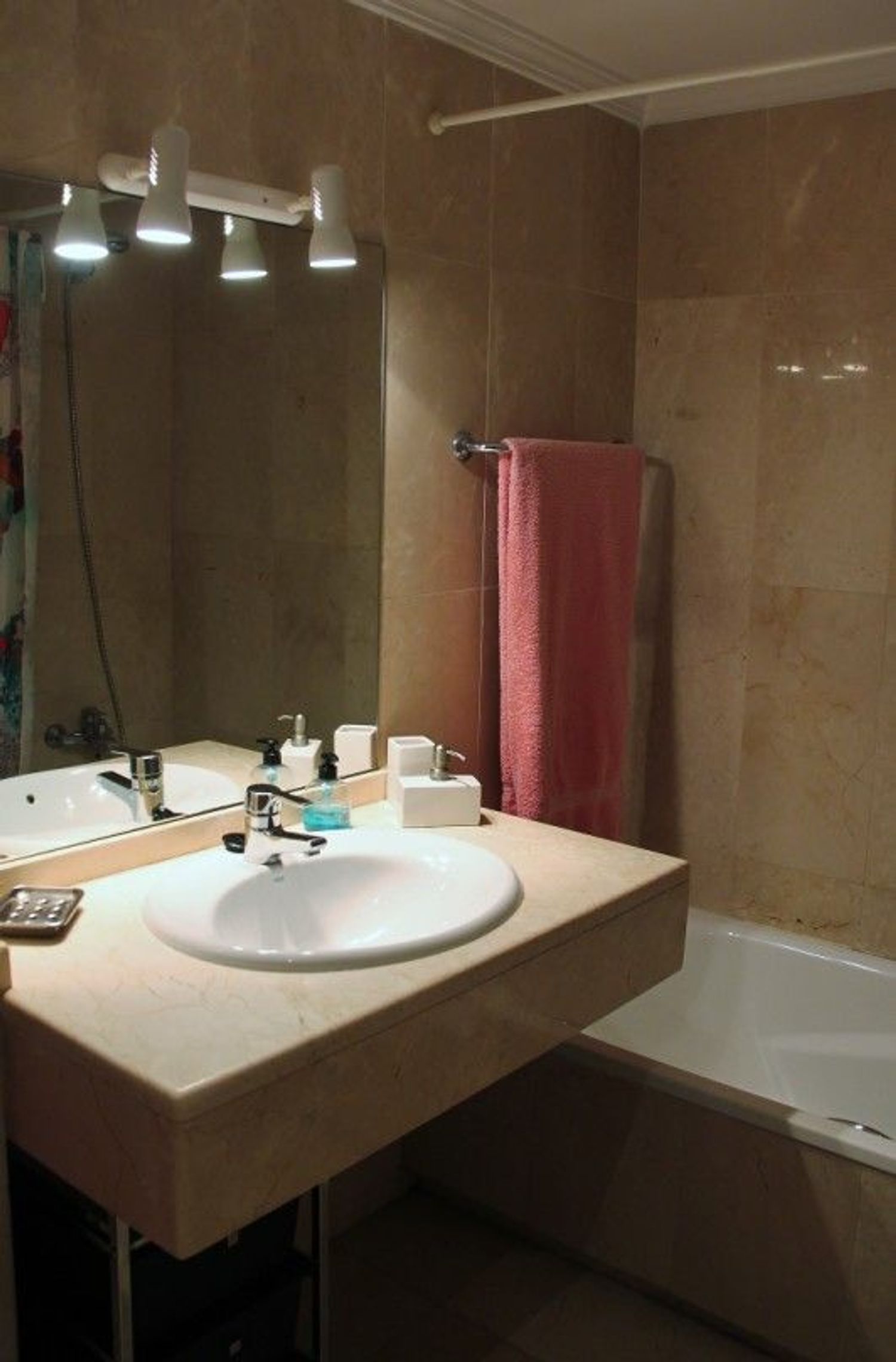 Piso en N-340, 9, La Carolina-Guadalpín - Foto 3