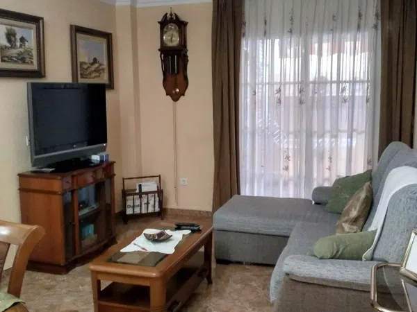 Chalet adosado en Calle Espacio, 1, Polígonos - Recinto Ferial - Foto 6