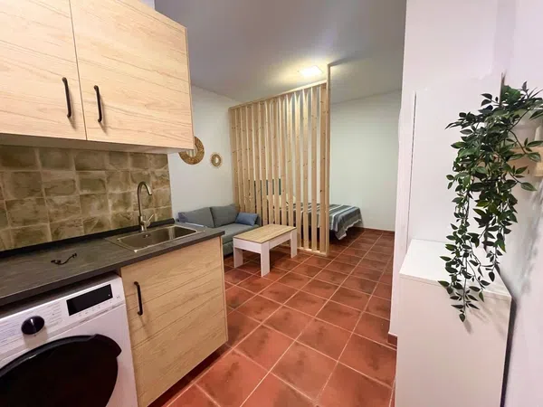 Estudio en via Aurelia, 33