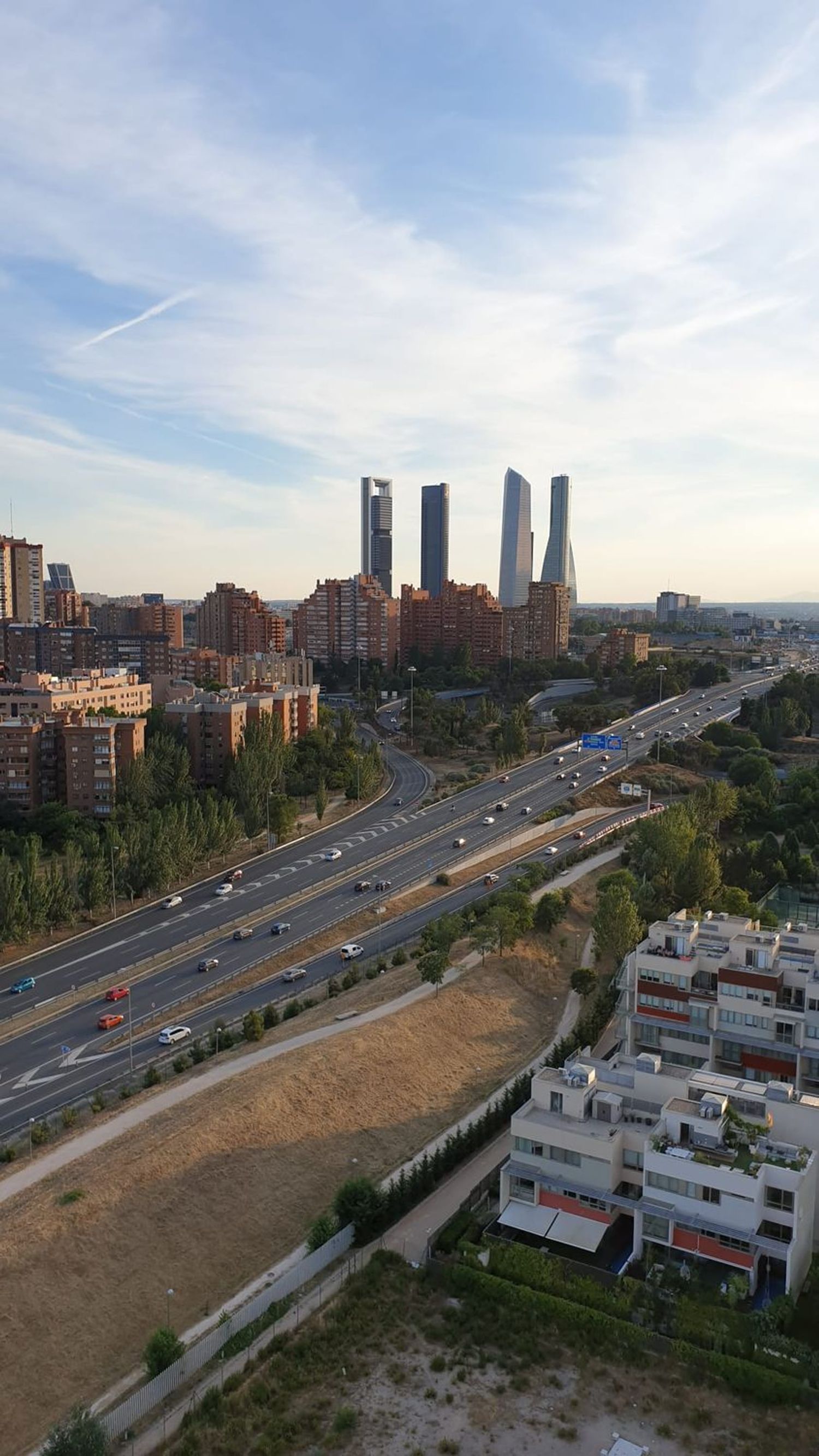Estudio en calle de Dulce Chacón, 23 - Foto 2
