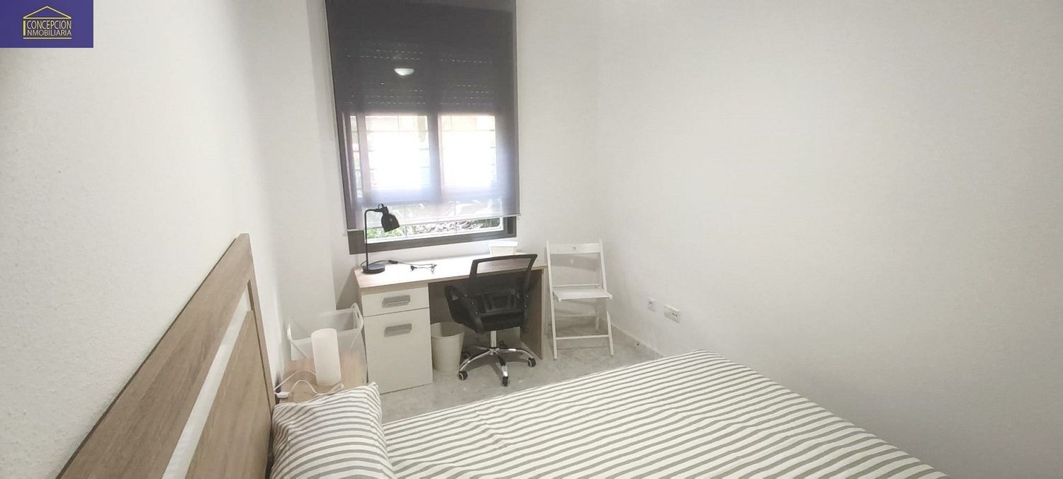 Piso en Ciudad Jardín - Foto 22