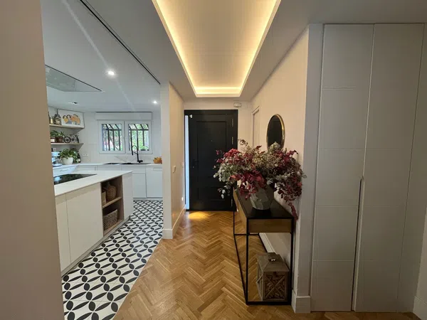 Chalet adosado en Zona Carretera del Plantío - Foto 1