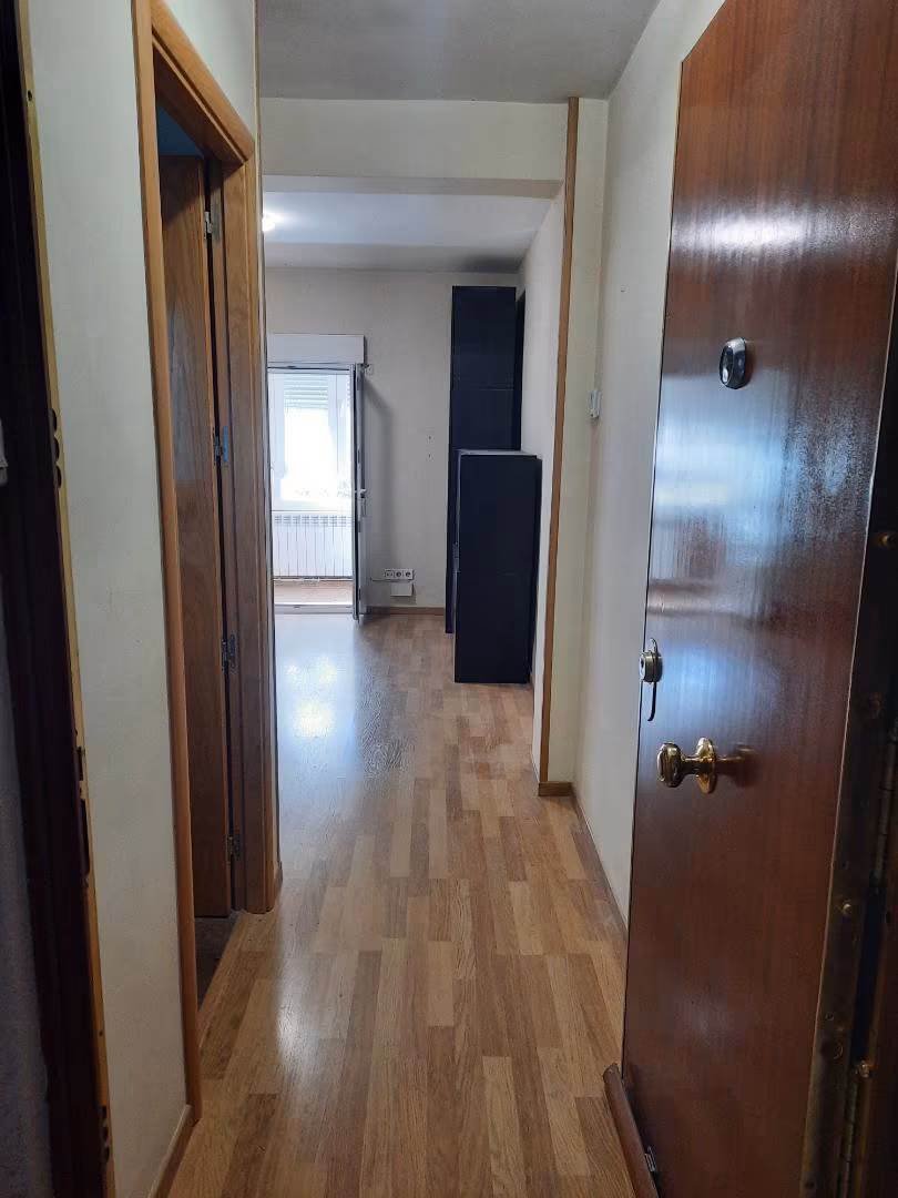 Piso en  Calle de San Restituto 8 - Foto 4