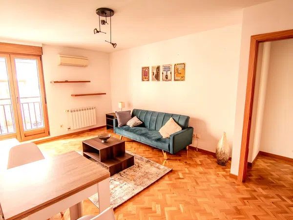 Piso en calle del Mesón de Paredes, 45