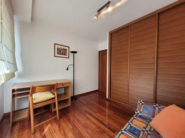 Piso en o Milladoiro - Foto 7