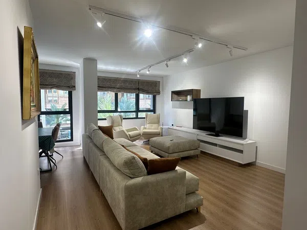 Piso en avenida Benito Perez Galdos, 52 - Foto 1