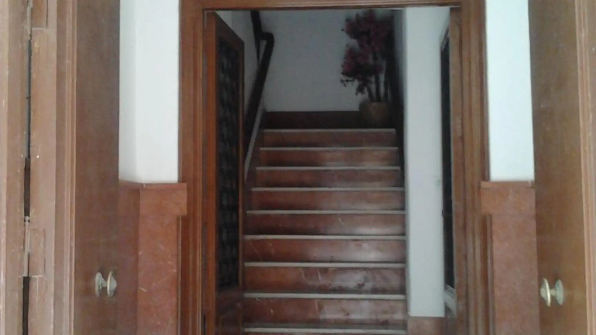 Casa adosada en  Calle Duquesa 7 - Foto 1