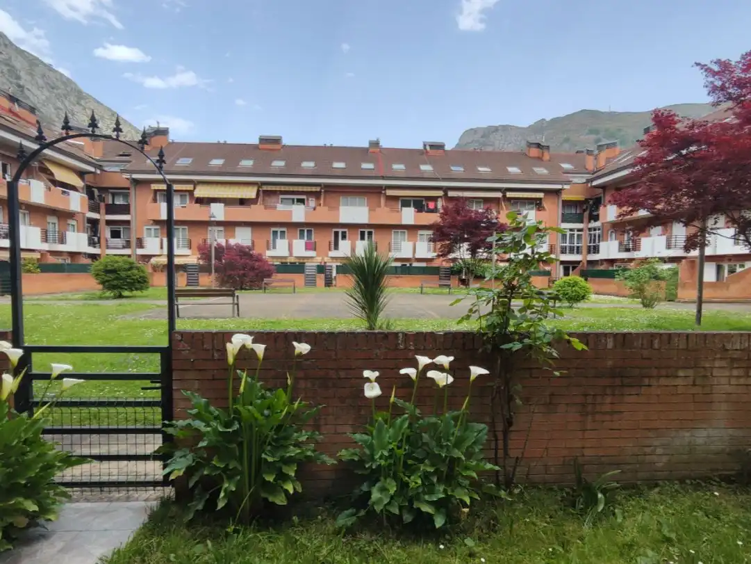 Dúplex en  Avenida Monsacro 6 - Foto 2