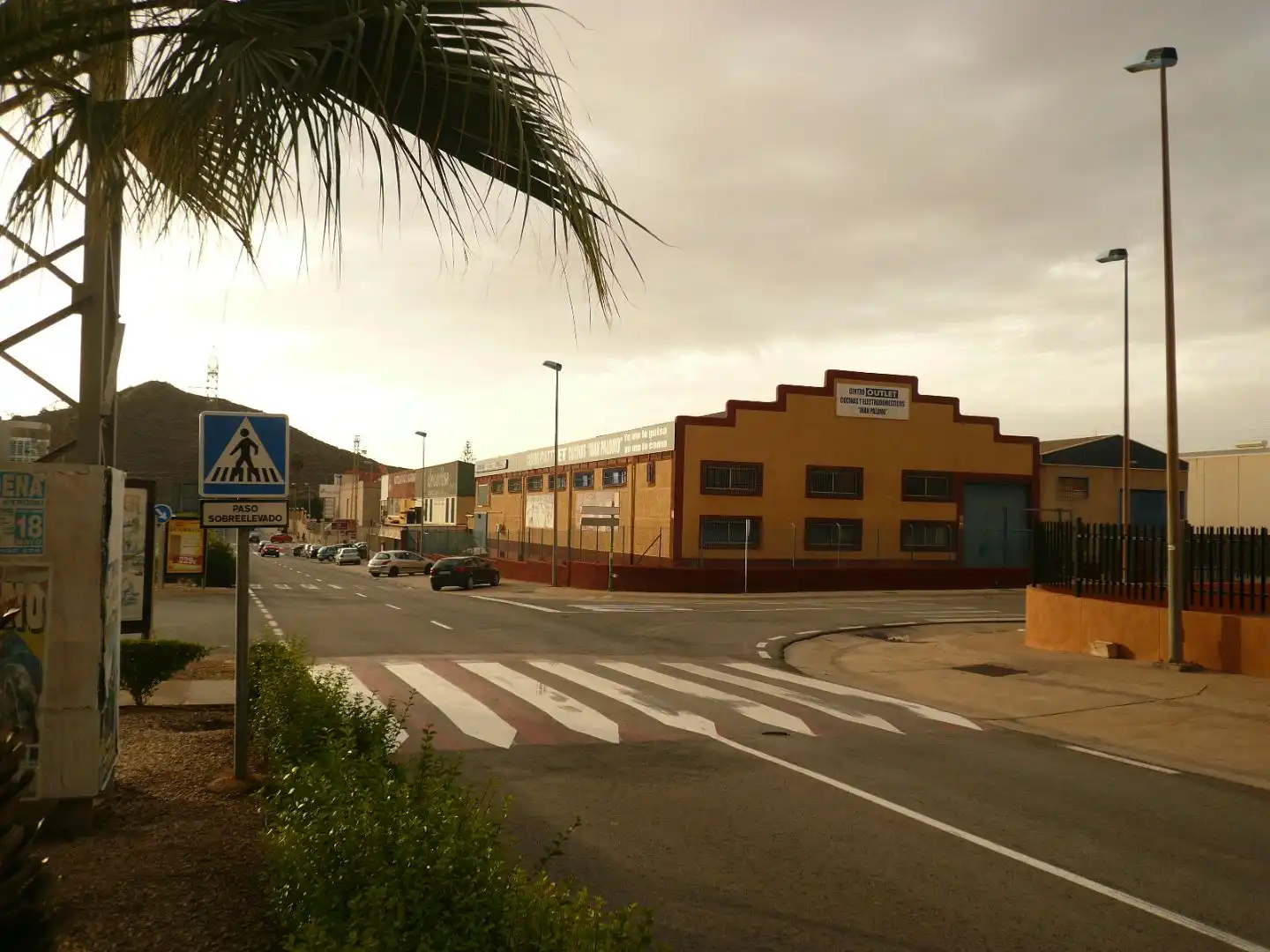 Terreno Industrial en  Calle Viena 20D - Foto 3