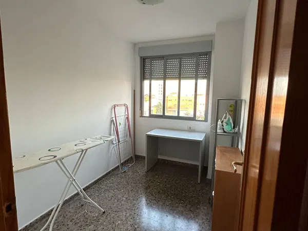 Piso en Calle Joaquín García Girona, 64, Zona Estación-Universidad - Foto 11
