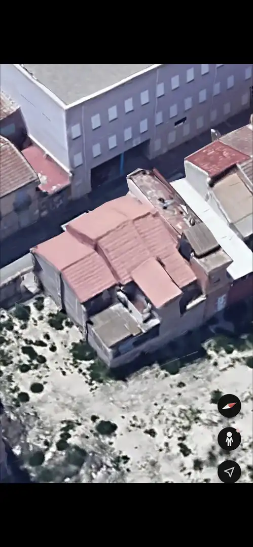 Casa adosada en  Calle José López Almagro 17 - Foto 2