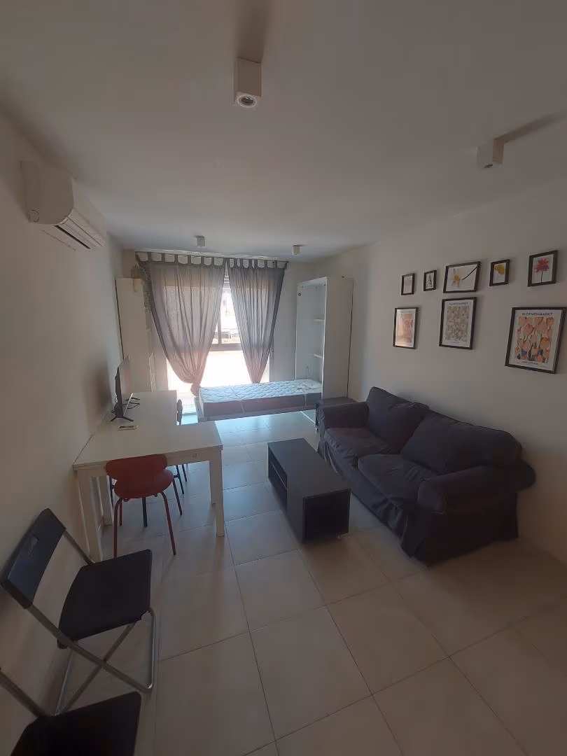 Estudio en  Avenida de los Jeronimos 33D - Foto 3
