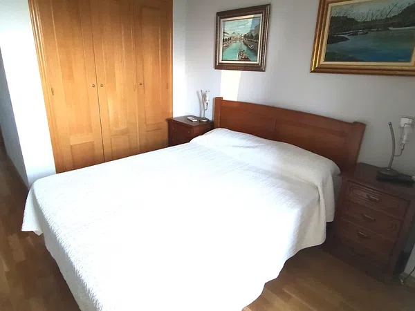 Piso en calle del Valle del Silencio, 28