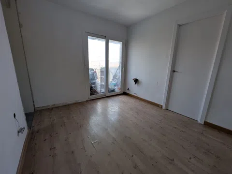 Piso en calle de Centenera, 24