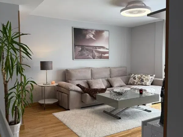 Piso en calle de Luis Moya Blanco, 29