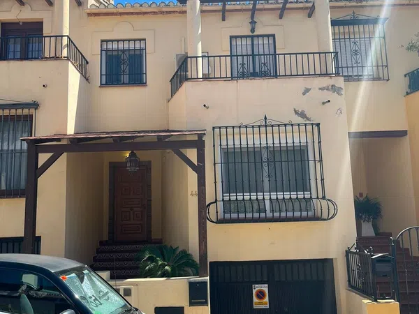 Chalet adosado en Calle Sierra Nevada, 44 - Foto 2