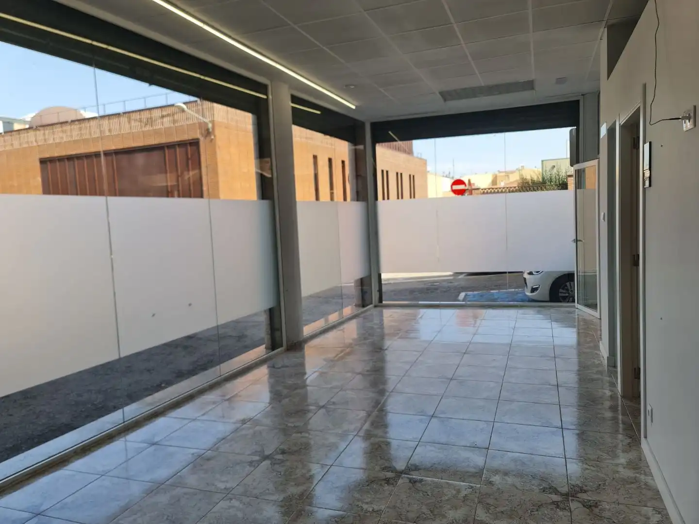 Local comercial en  Carrer Jacint Verdaguer 32 - Foto 10