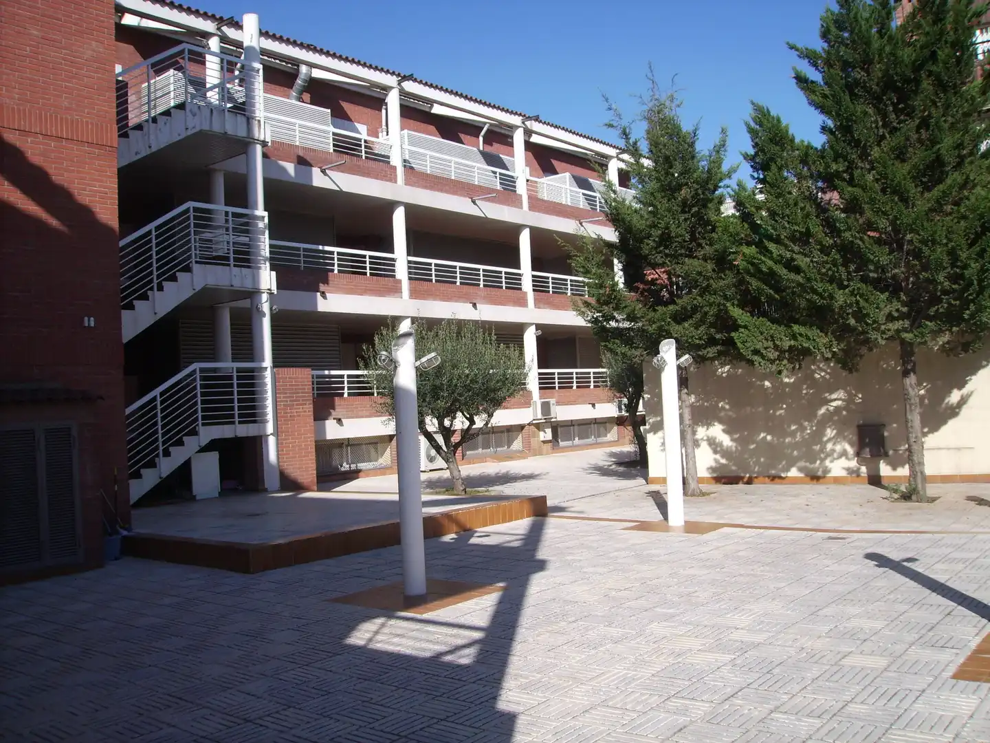 Estudio en  Carrer de la Creu d'en Muntaner 24 - Foto 2