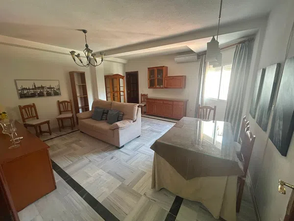 Piso en Maracena - Foto 1