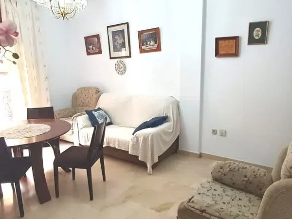 Piso en Ciudad Jardín - Foto 1